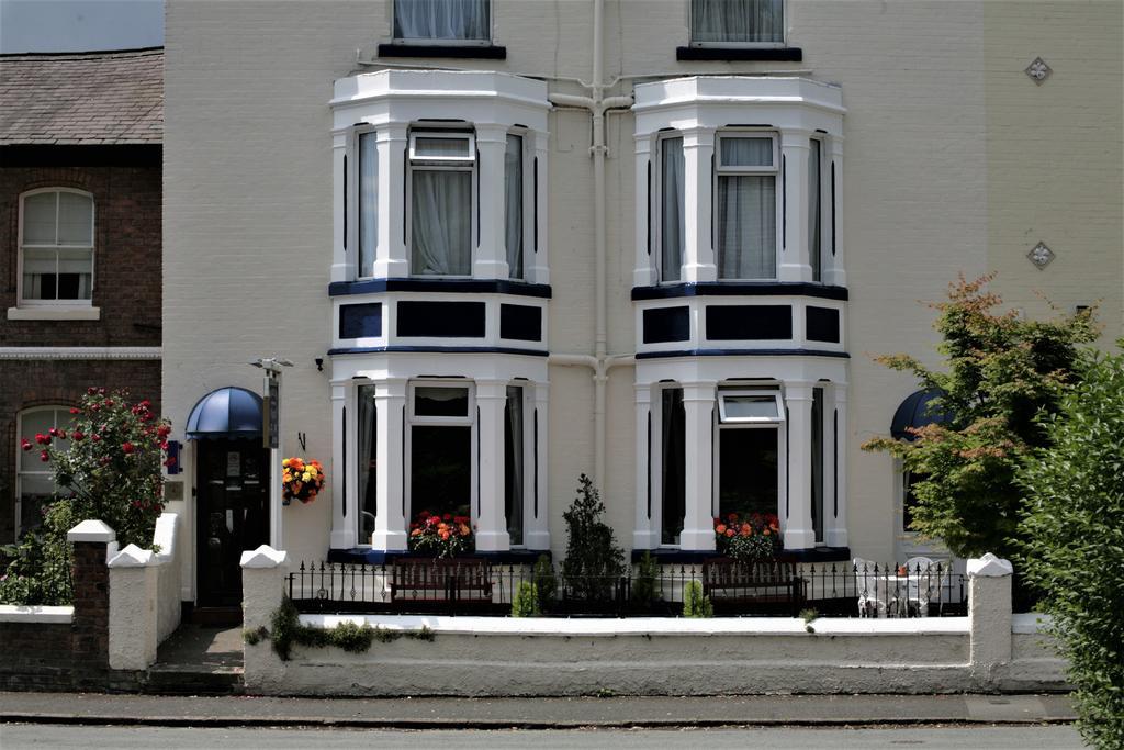 Hamilton Court Hotel Chester Exterior foto